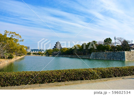 【広島】広島城（堀から見る天守） 59602534