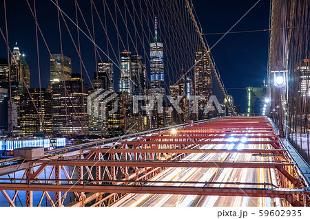 《ニューヨーク》ブルックリンブリッジとマンハッタンの夜景 《ニューヨーク》ブルックリンブリッジとマンハッタンの夜景 59602935