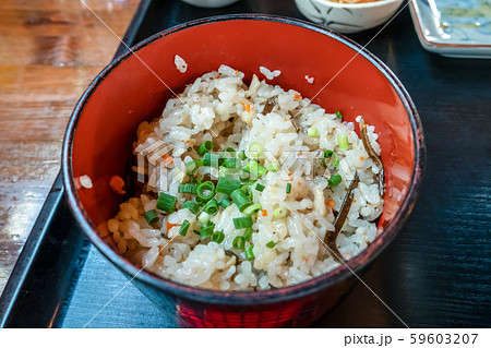 ジューシー沖縄そば セット 沖縄県那覇市 楚辺 59603207