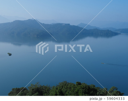台湾・朝の日月潭 / Sun Moon Lake, Nantou, Taiwan 59604333
