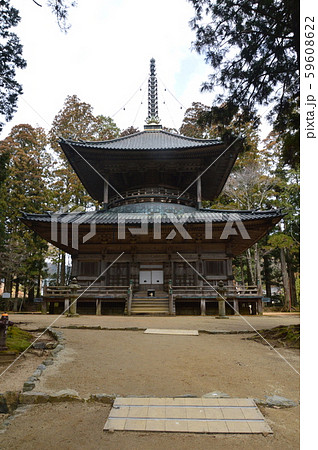 高野山・壇上伽藍の「西塔」(高野山 金剛峰寺/和歌山県伊都郡高野町高野山) 高野山・壇上伽藍の「西塔」(高野山 金剛峰寺/和歌山県伊都郡高野町高野山) 59608622