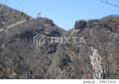 赤城山 つつじケ峰より銚子の伽藍を見る 赤城山 つつじケ峰より銚子の伽藍を見る 59612910