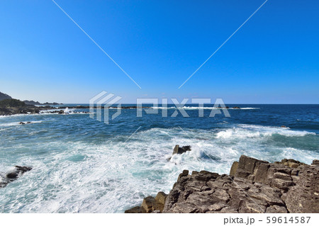 越前海岸　鉾島 59614587