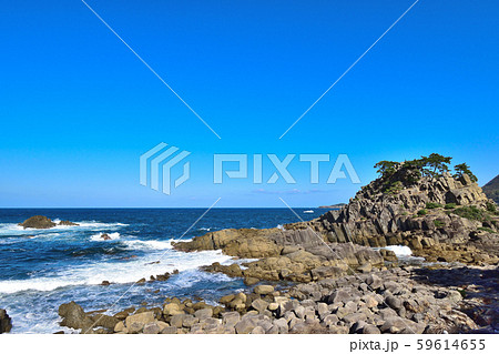 越前海岸　鉾島 59614655