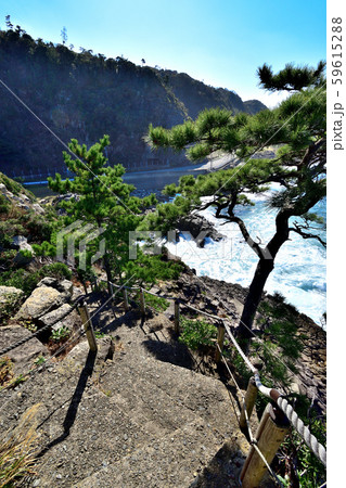 越前海岸　鉾島 59615288