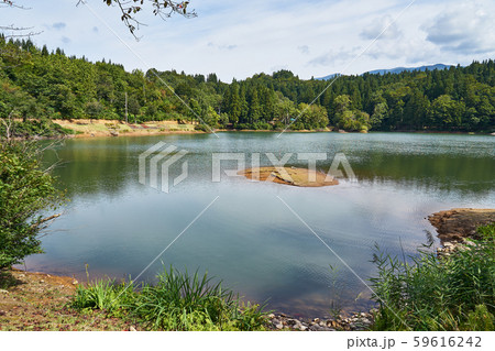 新潟県 鏡ヶ池 新潟県 鏡ヶ池 59616242