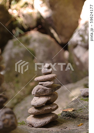 渓流での光景　願い事 59624177