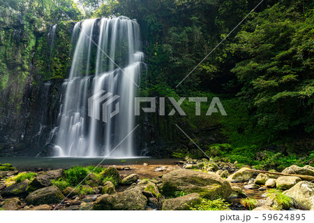 桜滝(大分県日田市天ヶ瀬) 桜滝(大分県日田市天ヶ瀬) 59624895