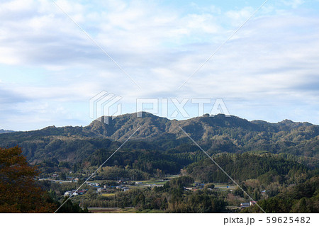 八良塚・高宕山(君津市) 59625482