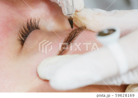 Permanent makeup, tattooing of eyebrows Permanent makeup, tattooing of eyebrows 59628169