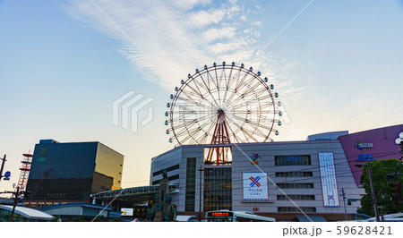 鹿児島中央駅 Amu アミュラン 青空 夕暮れ 夕景 風景 鹿児島 日本 観光スポット ランドマークの写真素材