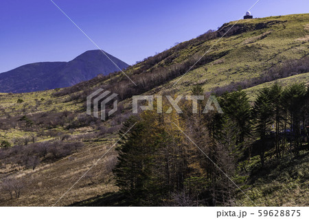 （長野県）霧ヶ峰高原　車山気象レーダー観測所 59628875