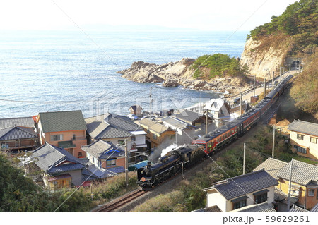 笹川流れを走る羽越本線SL 笹川流れを走る羽越本線SL 59629261