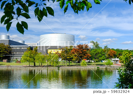 国立民族学博物館の全景 59632924