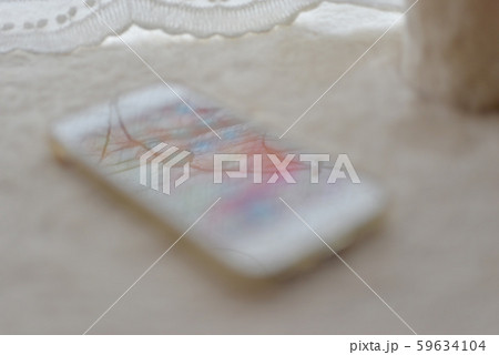グラスとスマートフォン グラスとスマートフォン 59634104