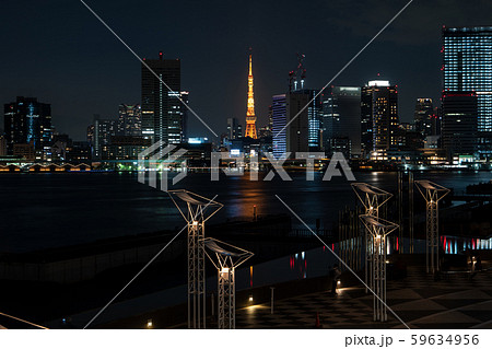 都市風景 晴海埠頭 東京 東京タワー 夜景 都市風景 晴海埠頭 東京 東京タワー 夜景 59634956