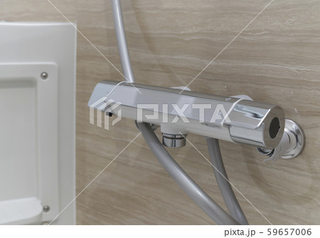 住宅　バスルーム　シングルレバー水栓　住宅設備 59657006