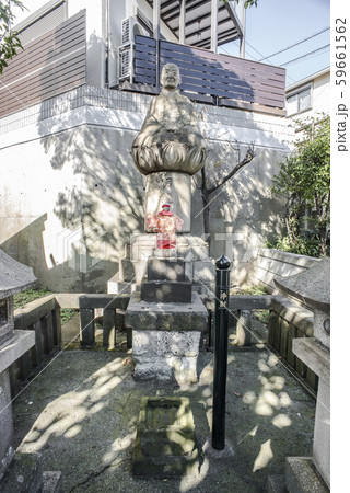 西有寺の石像（横浜市中区大平町） 59661562