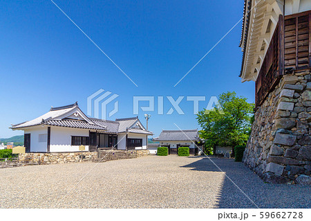 天守閣と銅門番所 福知山城本丸 59662728