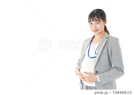 妊娠中の若いビジネスウーマン 59666619