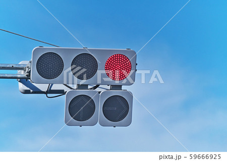交通信号機 交通信号機 59666925