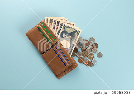 お金　財布　イメージ写真 59668058