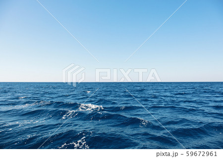 Blue sea surface with waves and horizon Blue sea surface with waves and horizon 59672961