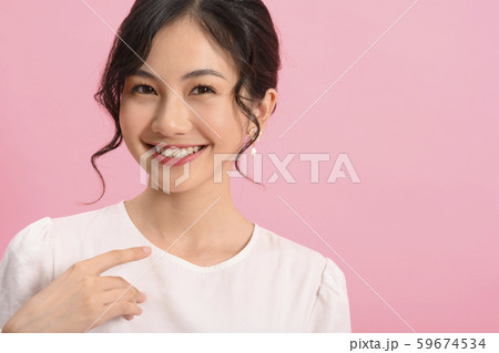 女性 ビューティー ピンクバック 女性 ビューティー ピンクバック 59674534