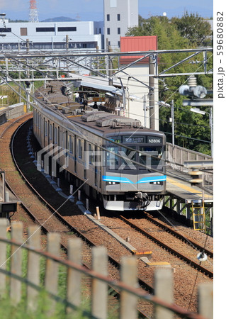駅のホームに停車中の電車 名鉄米野木駅 名鉄豊田線 愛知県 日進市 の写真素材 駅のホームに停車中の電車 名鉄米野木駅 名鉄豊田線 愛知県 日進市 の写真素材