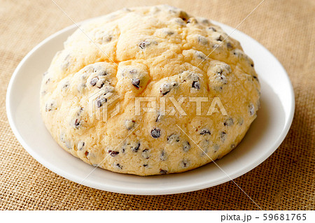 チョコチップメロンパン チョコチップメロンパン 59681765