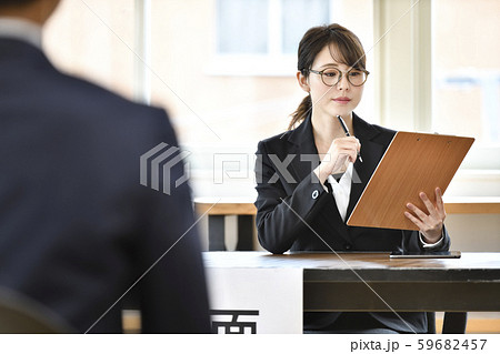 面接試験 イメージ 面接試験 イメージ 59682457