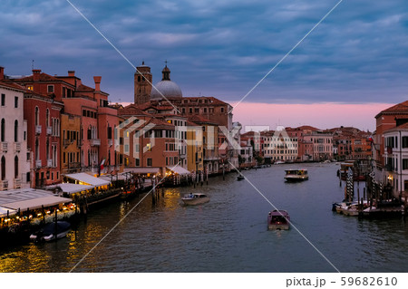 ベネチア 夕景 スカルツィ橋から 59682610