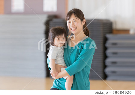1 year old 1 year old 59684920