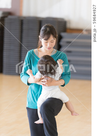 1 year old 1 year old 59684927