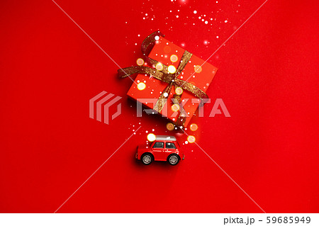 Minimal creative holiday and travel composition of 59685949