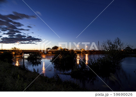 桜川の夜景 台風19号 2019年 桜川の夜景 台風19号 2019年 59690026