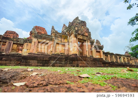 Ancient Khmer temple Prasat Muang Tam in Thailand. 59694593