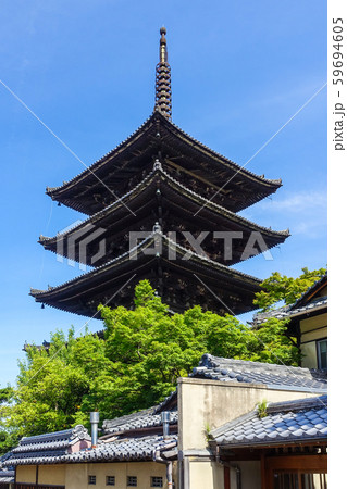 京都らしい町並みが続く八坂の塔こと「法観寺五重塔」界隈 59694605