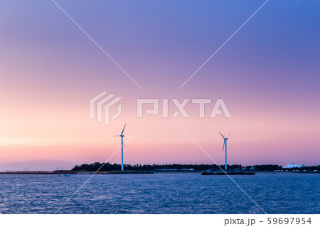 マジックアワーを見る新舞子マリンパーク 59697954