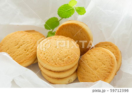 バタークッキー バタークッキー 59712396