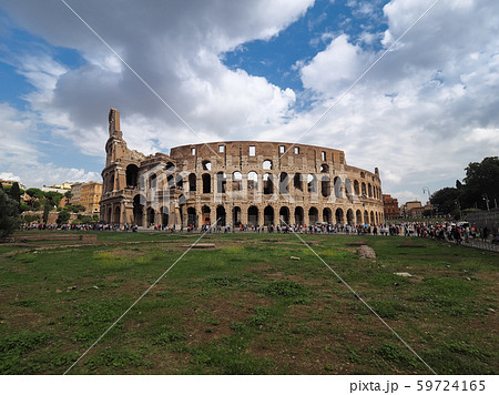 ローマ・コロッセオ 外観 全景 / Colosseum, Rome, Italy ローマ・コロッセオ 外観 全景 / Colosseum, Rome, Italy 59724165