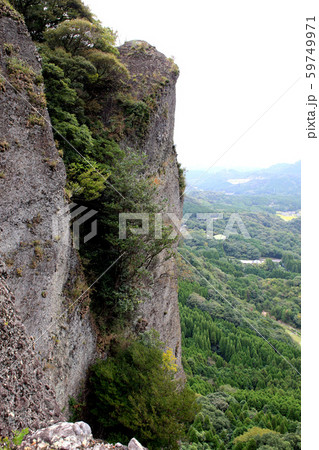 佐賀　黒髪山　竜門峡登山口から山頂(天童岩）への登山コースの景観 59749971