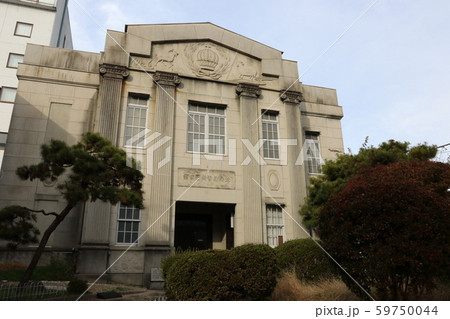 森本慶三記念館（旧津山基督教図書館） 59750044