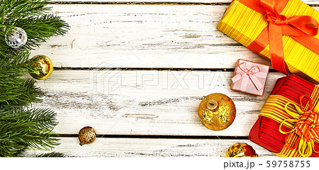 Christmas frame ball decorations and gift box with copy space 59758755