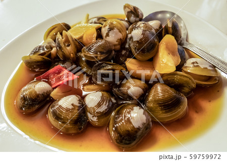 台北 鶏家荘 鹹蜆仔 （しじみニンニク醤油漬け）アップ 横 59759972