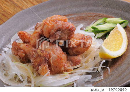 鳥の唐揚げ 居酒屋メニュー 鳥の唐揚げ 居酒屋メニュー 59760840