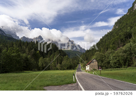風景 アルプス イタリアの 59762026