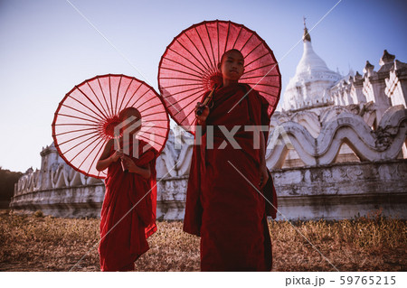 Mingun Phatodawgyi Mingun Phatodawgyi 59765215