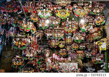 新宿花園神社酉の市　Tori-no-ichi festival at Hanazono Shrine 59769315