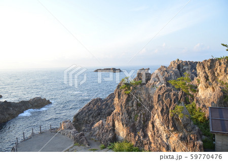 尖閣湾(佐渡島/新潟県佐渡市姫津・北狄) 尖閣湾(佐渡島/新潟県佐渡市姫津・北狄) 59770476